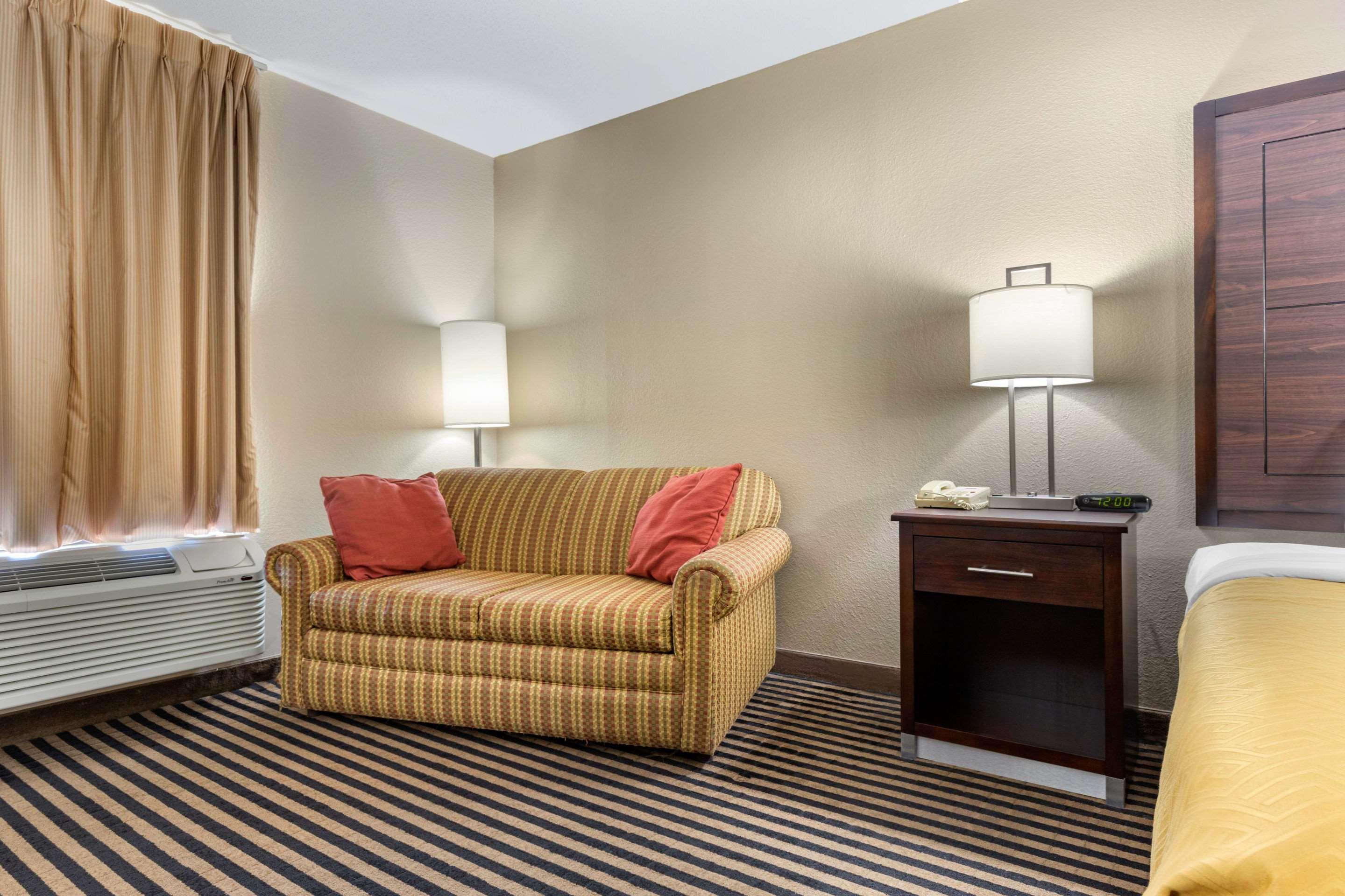Econo Lodge Firenze Esterno foto