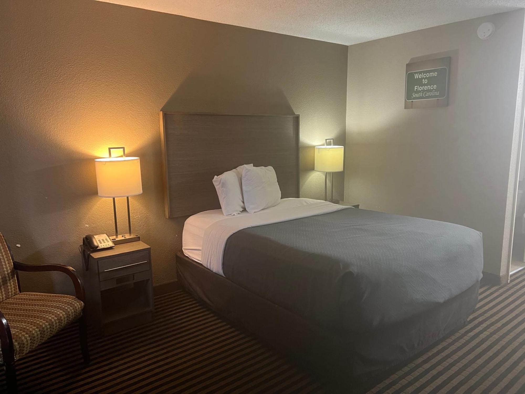 Econo Lodge Firenze Esterno foto