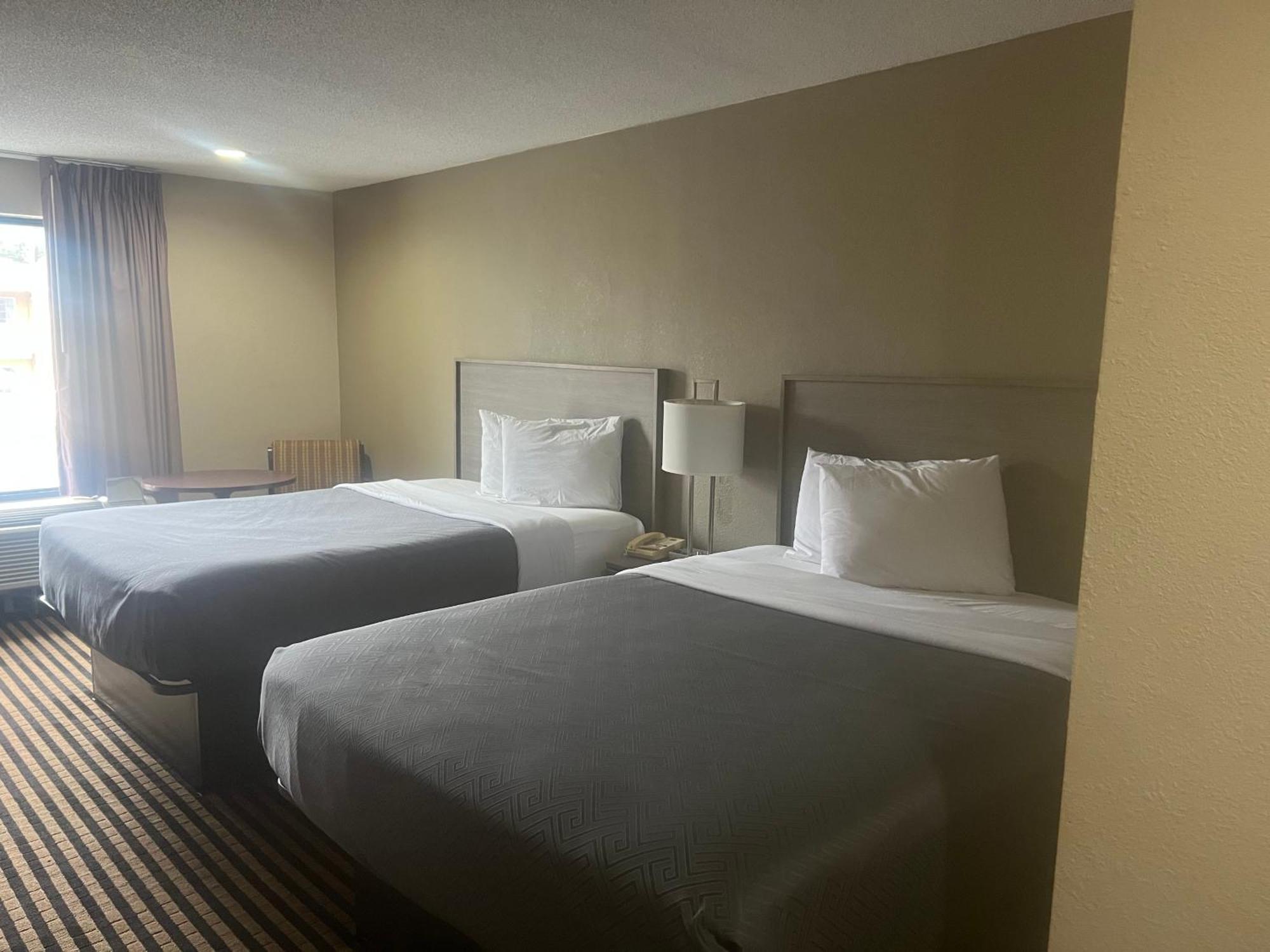 Econo Lodge Firenze Esterno foto